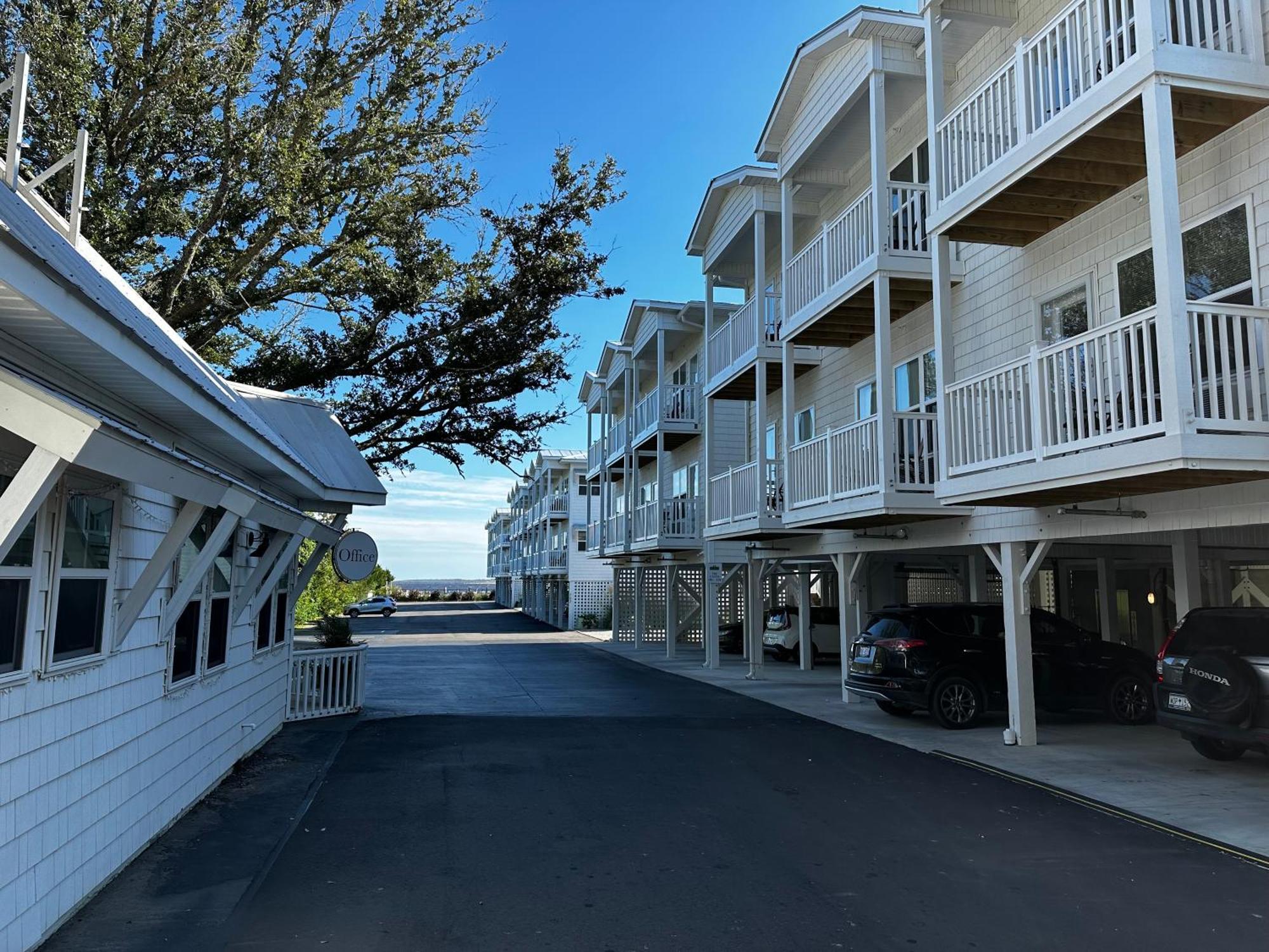 River Hotel Of Southport Exterior photo